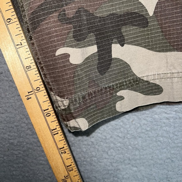 VTG Foot Locker‎ Shorts Men's 36 x 11.5 Camo Cargo Grunge Skater Baggy Heavy - Picture 7 of 8